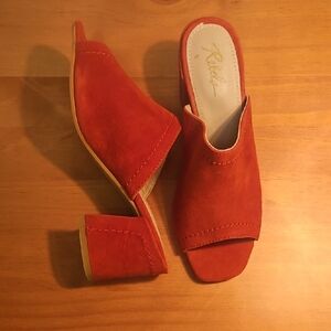 Suede Mules / Rebels